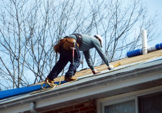 Réparation et rénovation de toiture à Milly-la-Forêt (91490)  - Pomart Jacques Couverture 91 dans l'Essonne 91 et en Ile de France