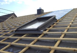 Pose de velux à Milly-la-Forêt (91490)  - Pomart Jacques Couverture 91 dans l'Essonne 91 et en Ile de France